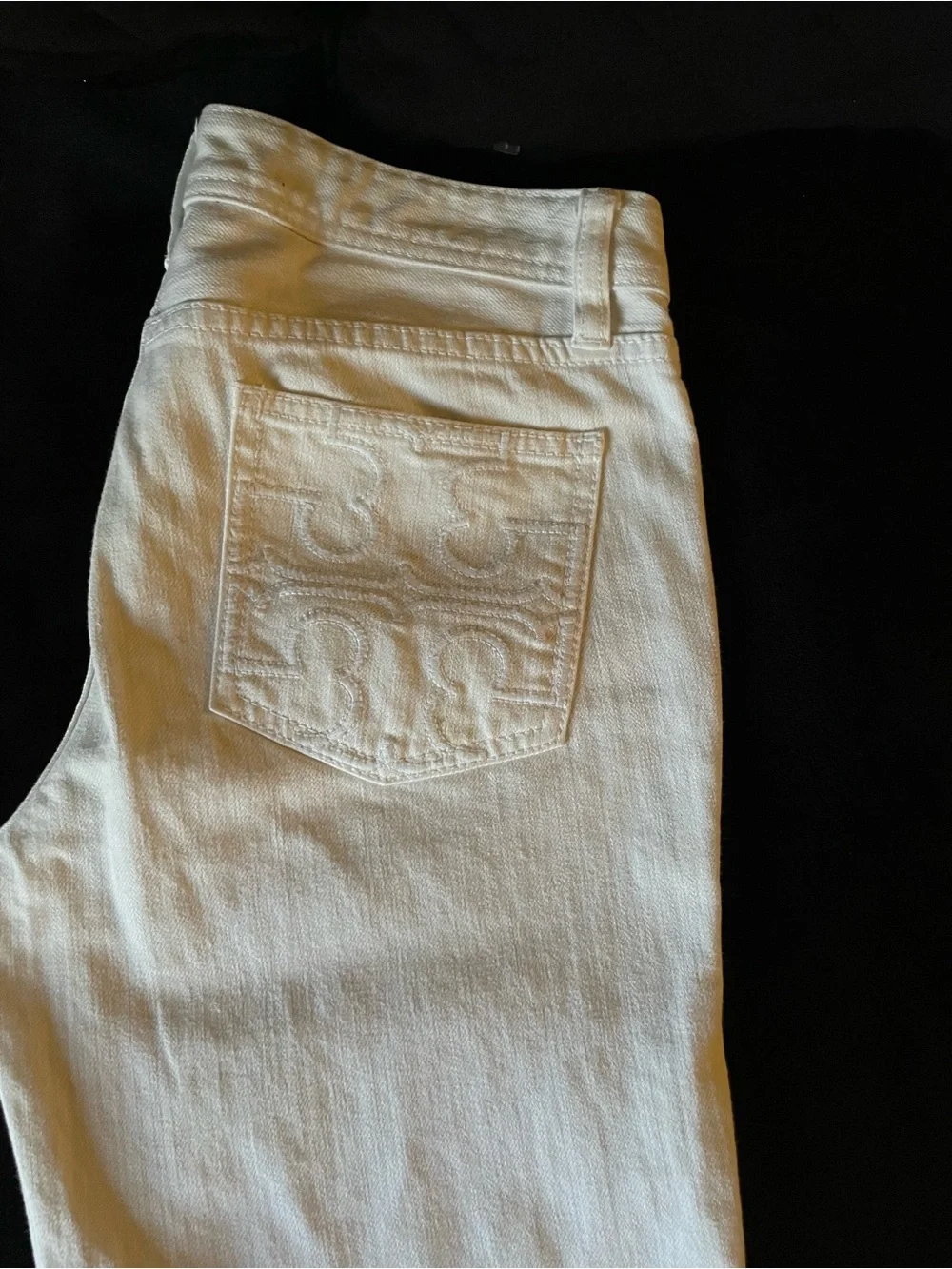 Tory Burch White Denim Jeans with Orange Logo Tag